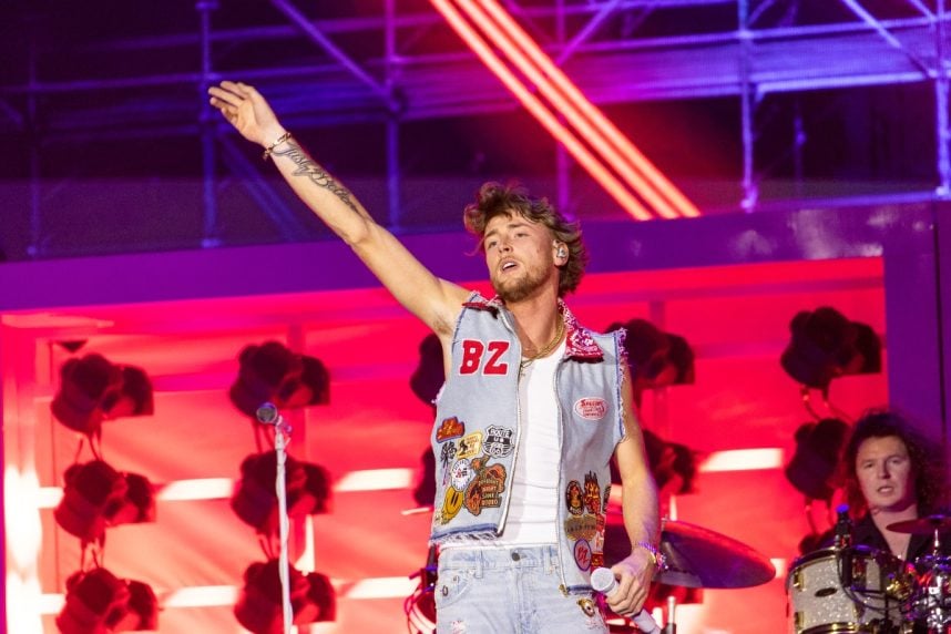 Arrest Warrant Issued for Country Star Bailey Zimmerman Over Alleged $16K Casino Suite Demolition